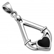 Black Onyx Irish Claddagh Silver Pendant, p598